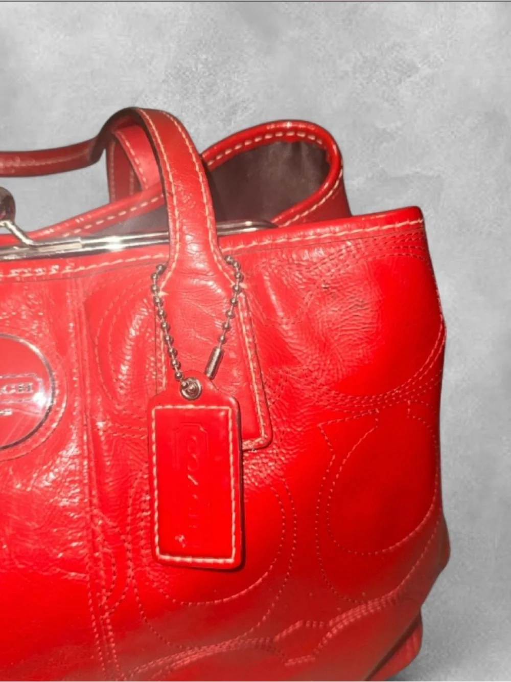 Vintage Y2K Coach Red Patent Leather Kiss Lock Carryall Tote Shoulder Bag F15658